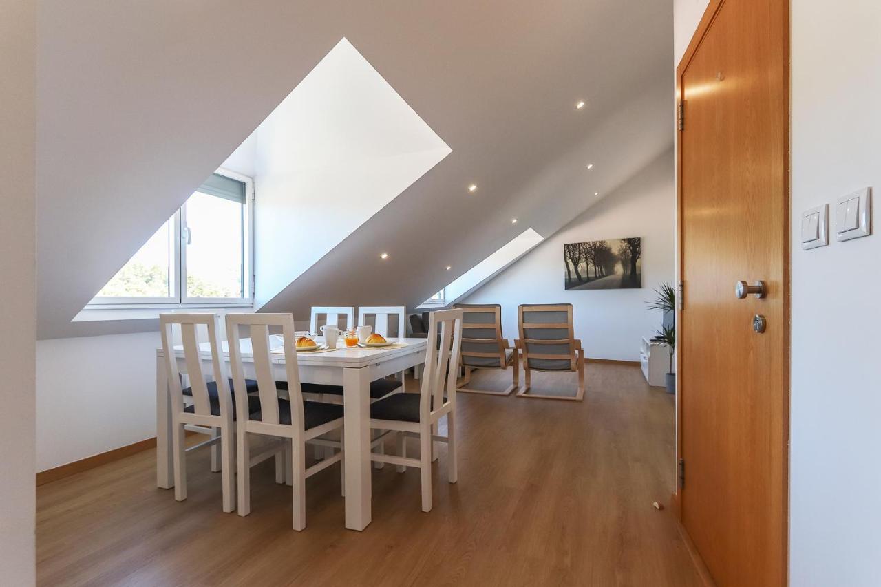 Vita Portucale ! Concept Apartment Campo Ourique Lisbona Esterno foto