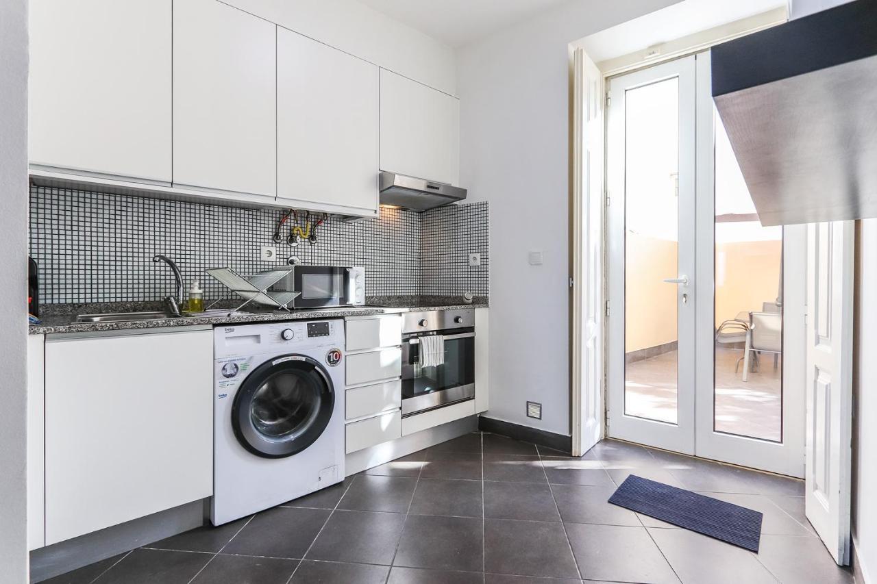 Vita Portucale ! Concept Apartment Campo Ourique Lisbona Esterno foto