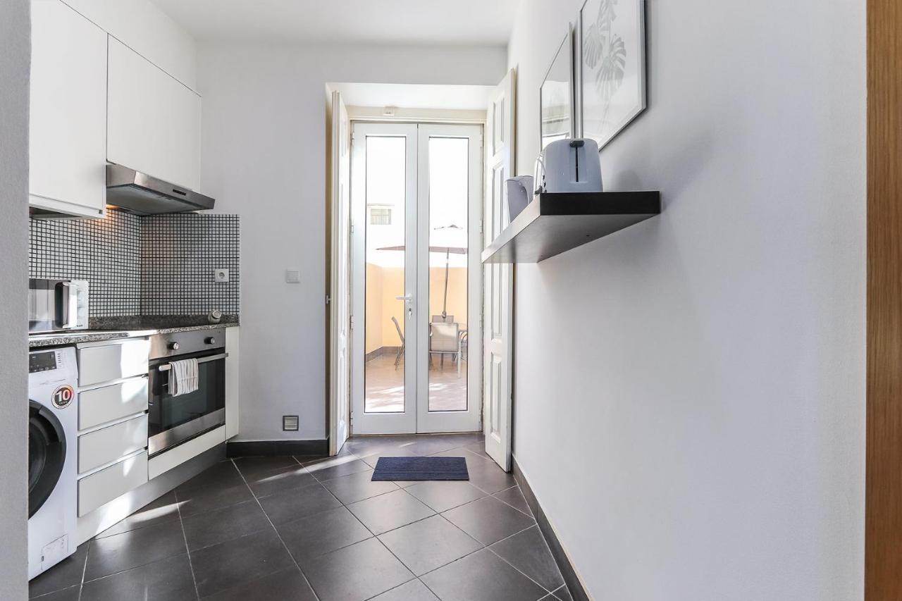 Vita Portucale ! Concept Apartment Campo Ourique Lisbona Esterno foto
