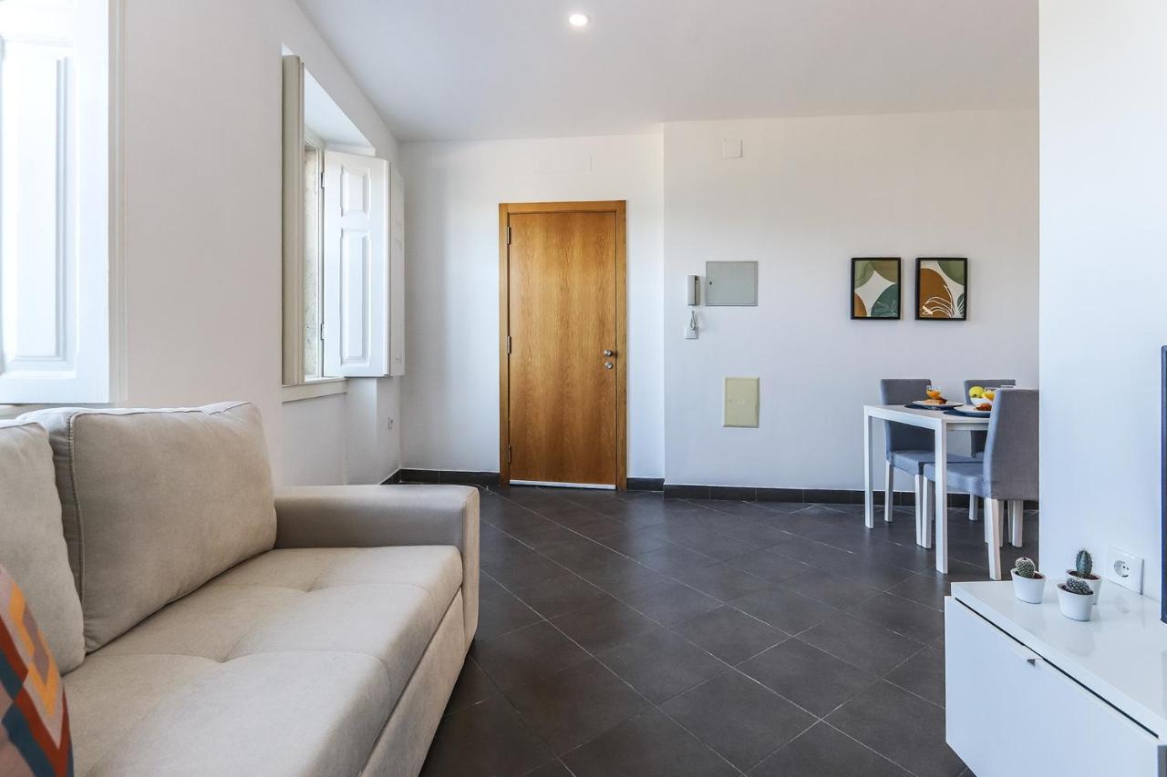 Vita Portucale ! Concept Apartment Campo Ourique Lisbona Esterno foto