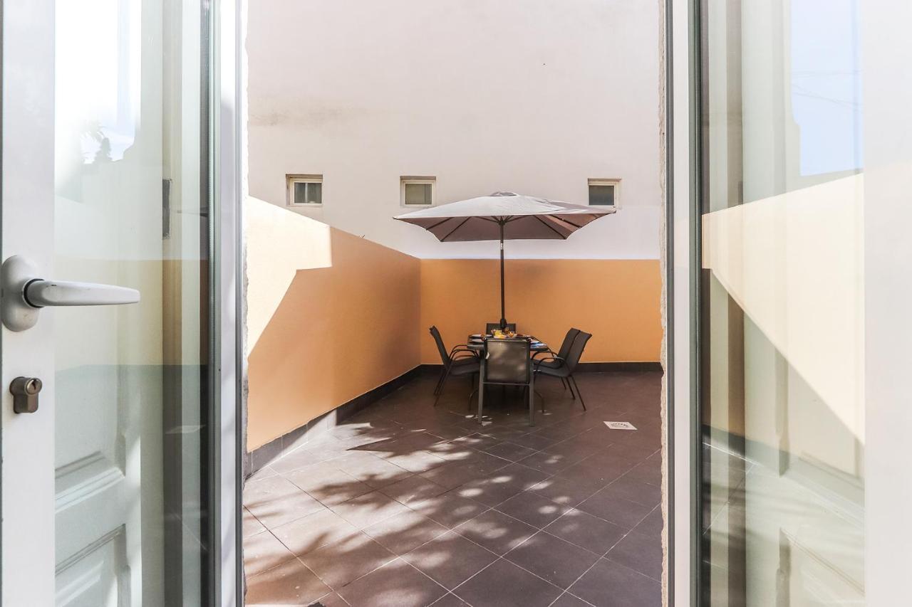 Vita Portucale ! Concept Apartment Campo Ourique Lisbona Esterno foto